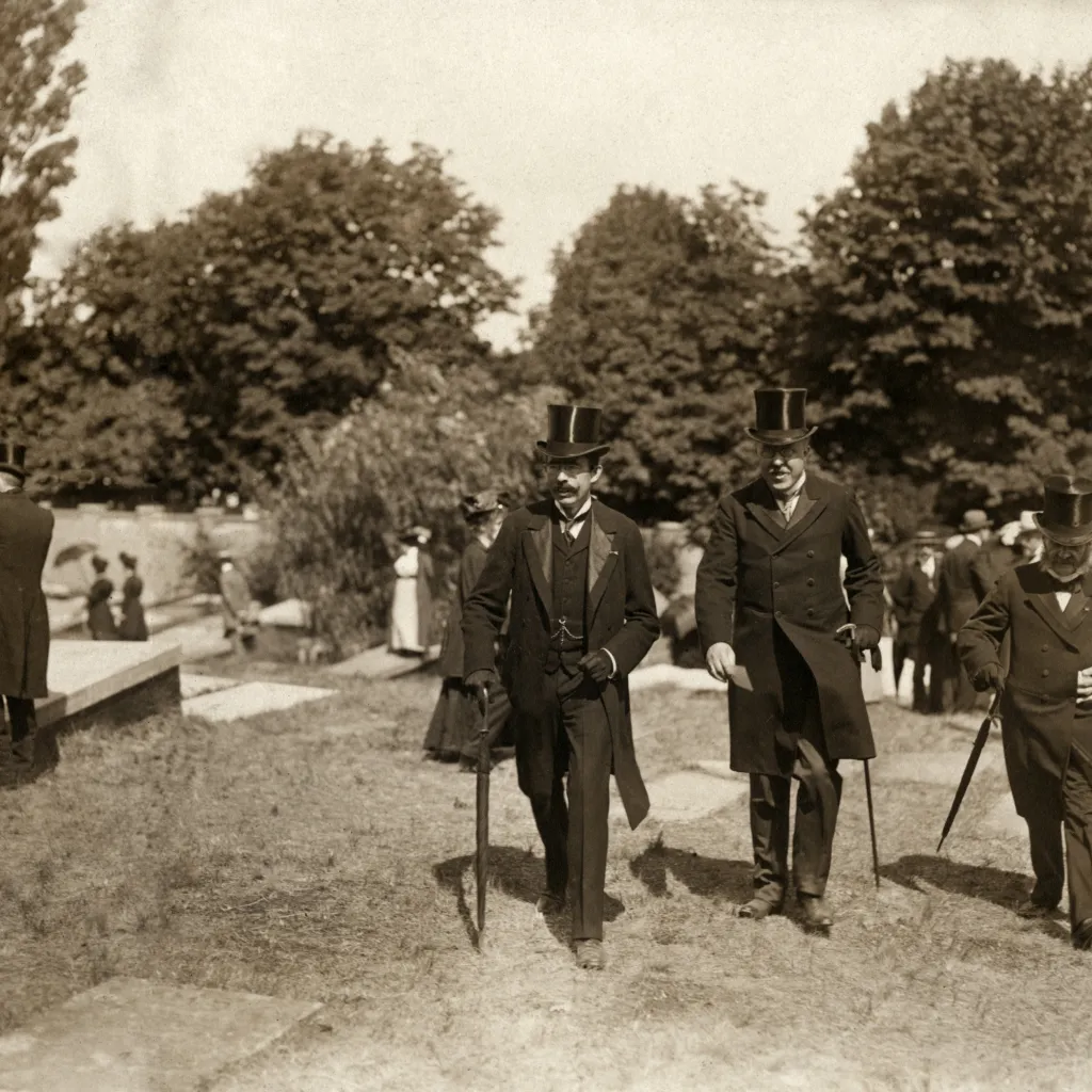 afb 1 SFA022001700 spaarnestadphoto karnebeek talma en ter meulen 1911 begrafenis jozef israels B.jpg