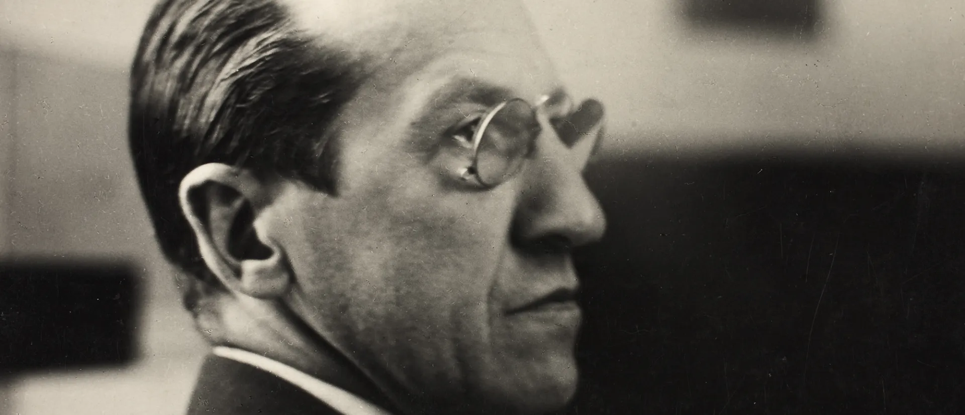 piet-mondriaan-portrait-story-header